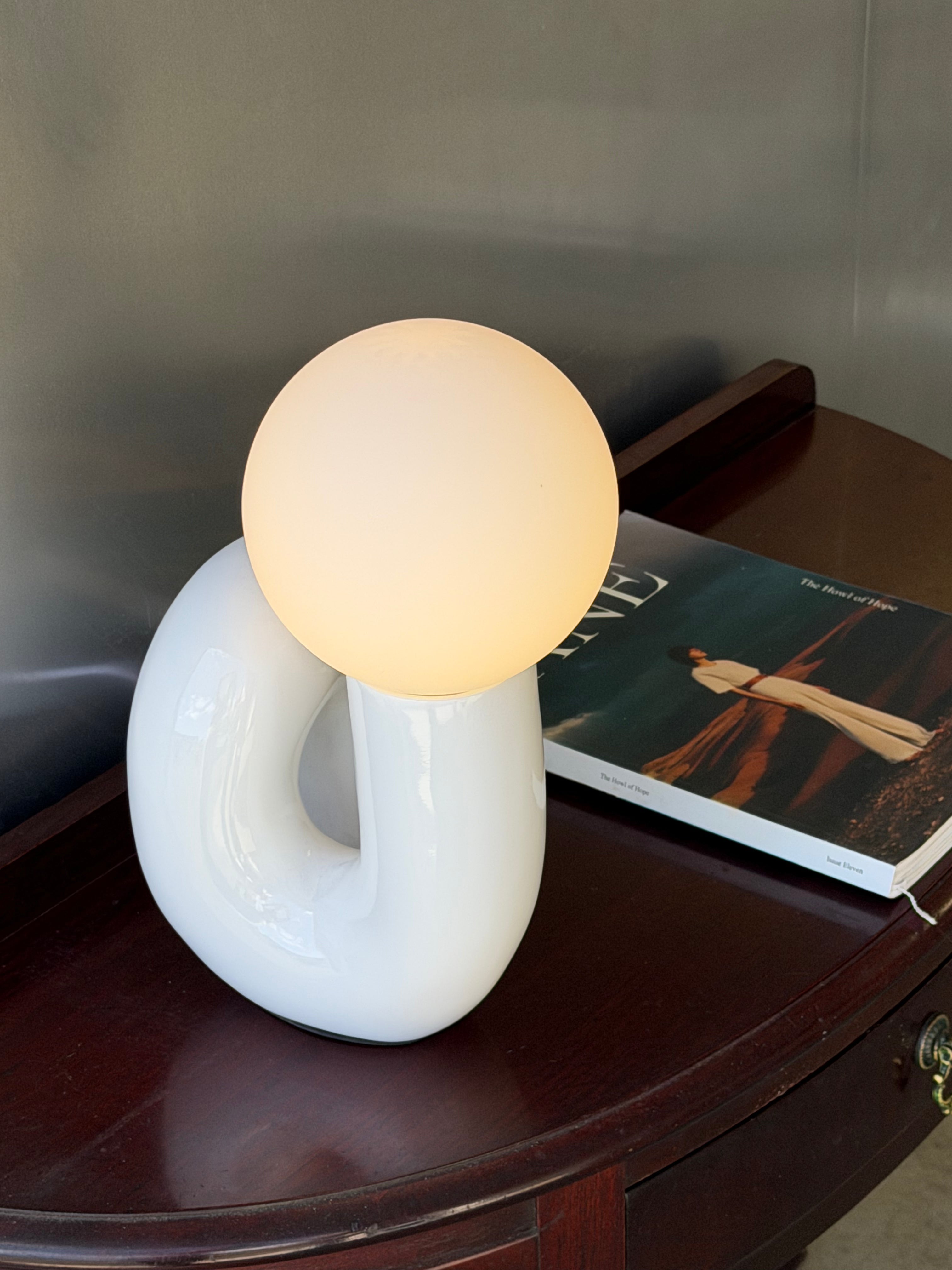 Flow Lamp-10
